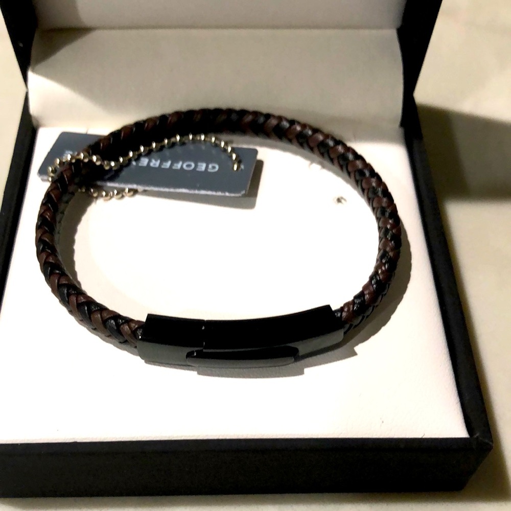 Geoffrey Beene Men’s Braided Leather Bracelet